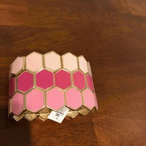 Charming Charlie Chunky Pink Gold Tone Geometric Design Bracelet NWT. - Picture 11 of 12